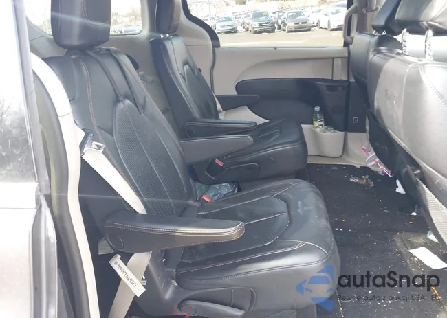 2C4RC1BG3KR675669: 44489104