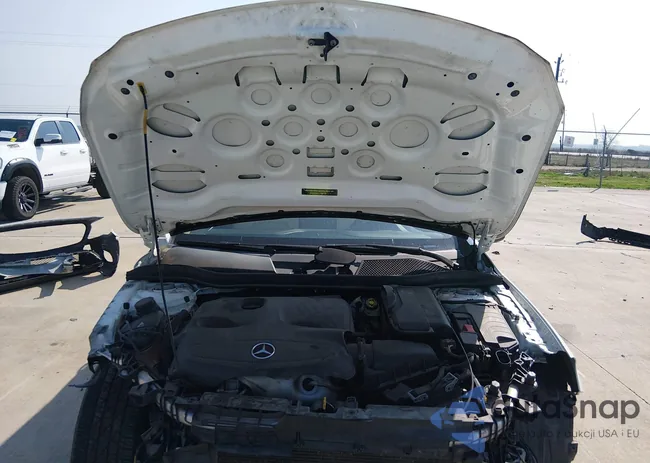 WDCTG4EBXKU012768: 44489115