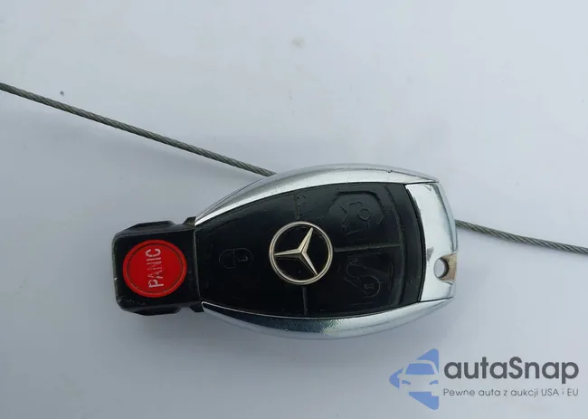 WDDDJ72X38A128911: 44489149