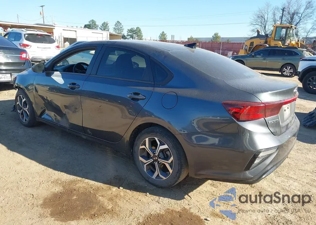 3KPF24AD9ME353489: 44489235