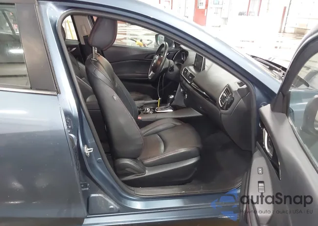 JM1BM1M70E1165090: 44489287