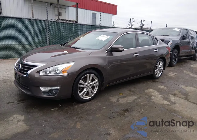 1N4BL3AP6DC200145: 44488310