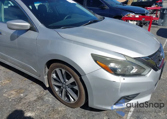 1N4AL3AP3HC137846: 44488335