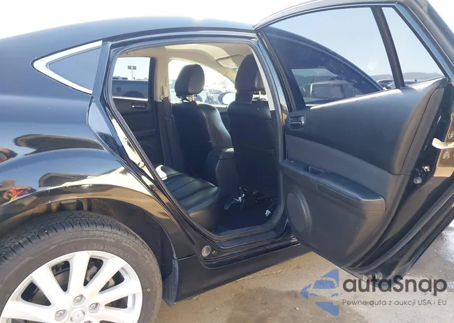 1YVHZ8DH6C5M01190: 44488456