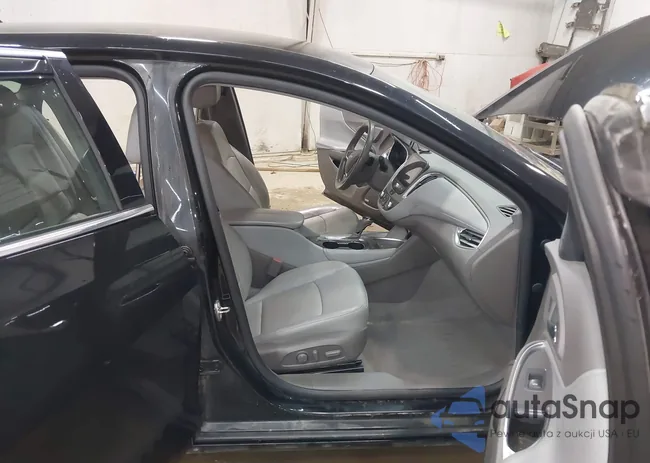 1G1ZE5ST6GF331890: 44488537