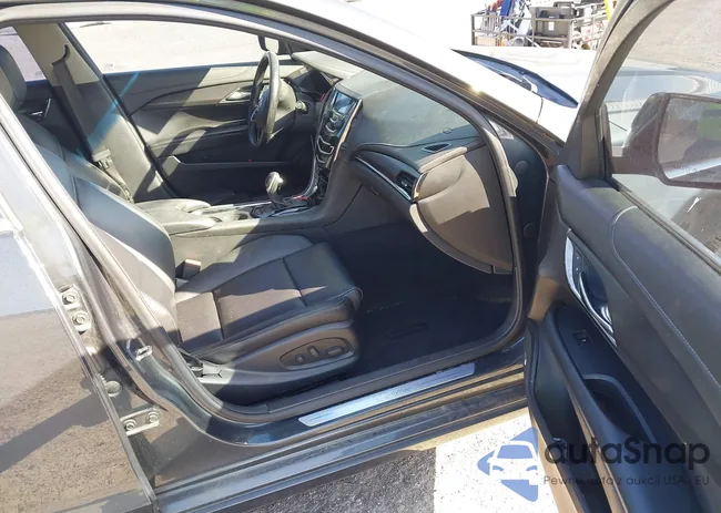 1G6AA5RA2E0166380: 44488558