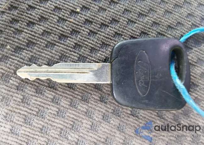 1FTRF18L41NB83739: 44488605