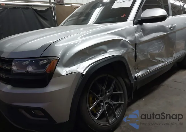 1V2ER2CA4JC511589: 44489758