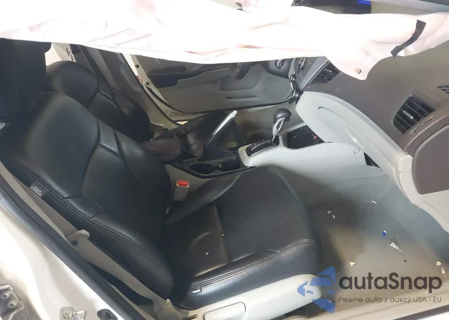 19XFB2F58CE106145: 44489804