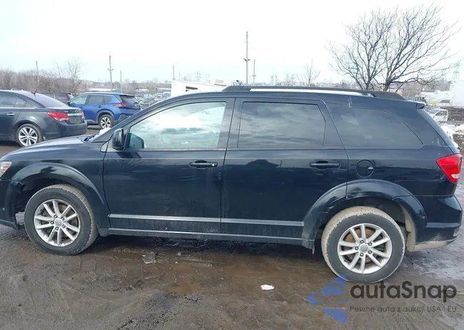 3C4PDCBG7HT519009: 44489834