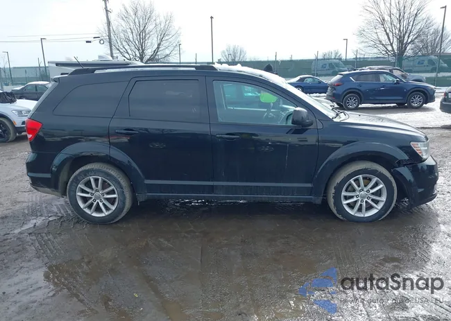 3C4PDCBG7HT519009: 44489834