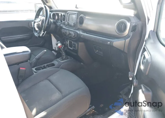 1C4HJXDG7JW230245: 44489906