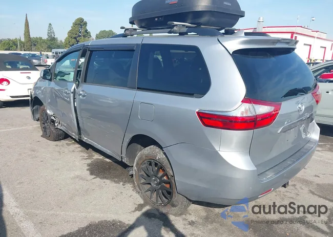 5TDDZ3DC9JS205327: 44489947