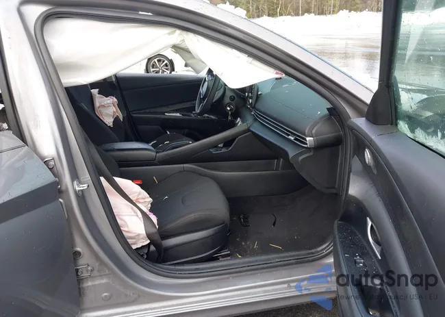 KMHLL4DG6RU727776: 44489985