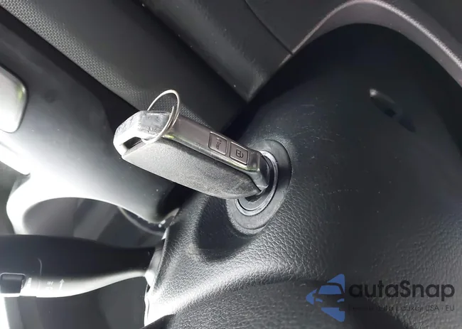 KNDEPCAA1M7163022: 44490024