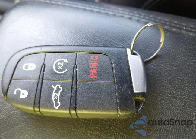 1C3CCCEG7FN523592: 44490078