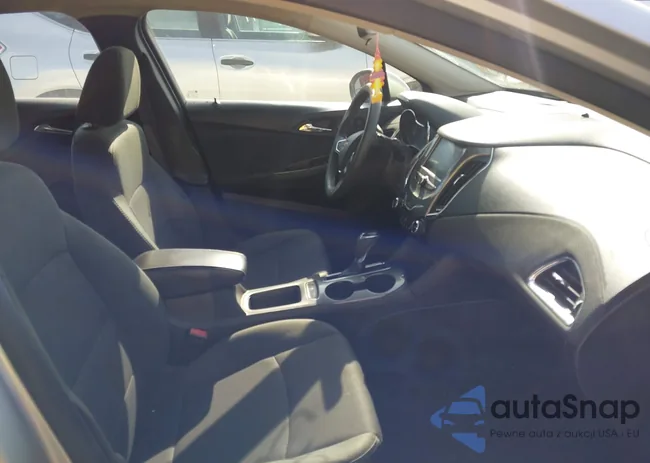 1G1BE5SM5G7284923: 44490093