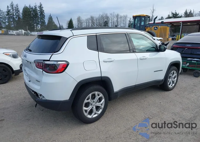 3C4NJDBN6RT138693: 44490128