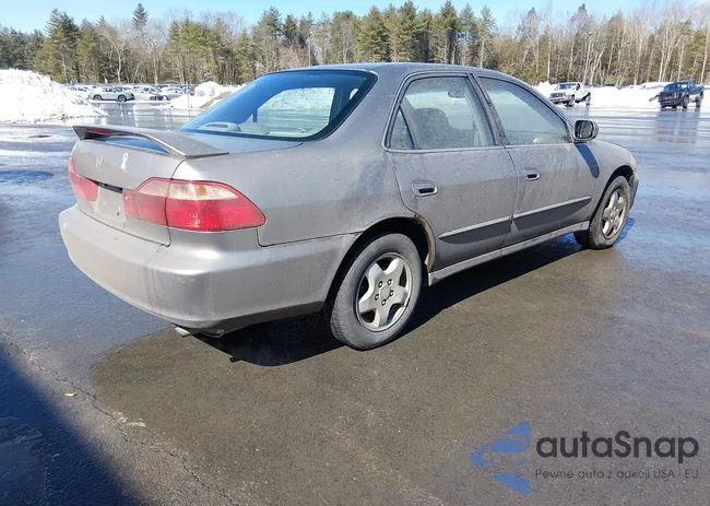 1HGCG1652YA078479: 44490220