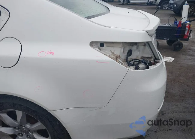 19UUA8F21CA012227: 44489309