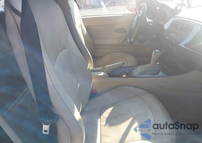 4USBT53493L006131: 44489431