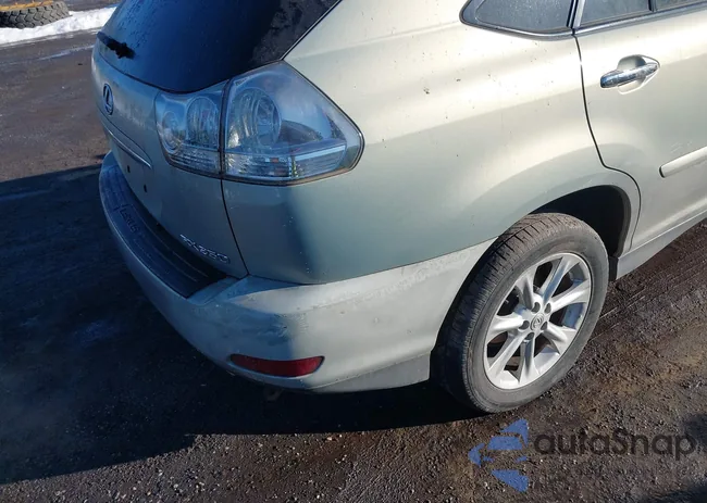 2T2HK31U48C084837: 44489507