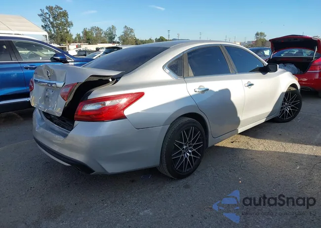 1N4AL3AP6JC188246: 44489526