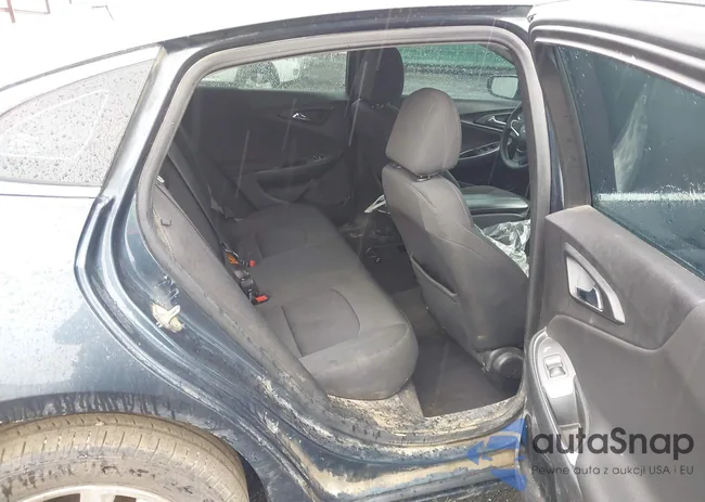 1G1ZD5ST8LF117982: 44489580