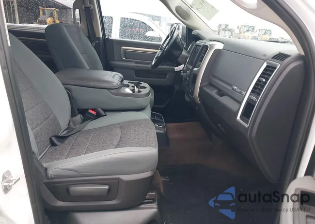 1C6RR6LT1HS556282: 44489655