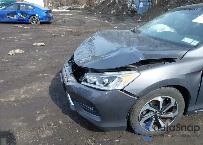 1HGCR2F88HA218108: 44489658