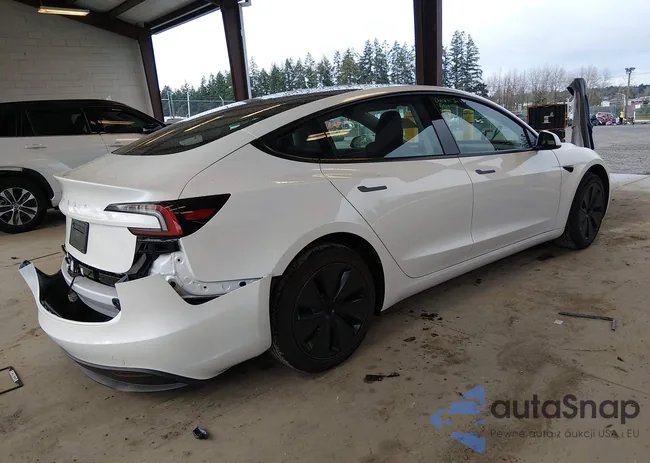 5YJ3E1EA1SF065112: 44490774