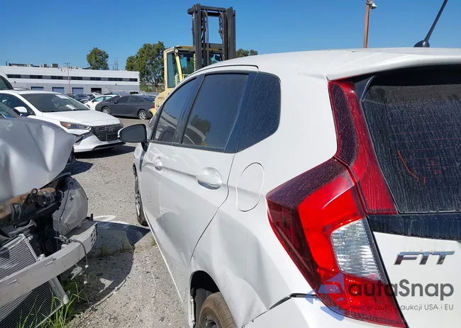 3HGGK5H48KM722816: 44490782