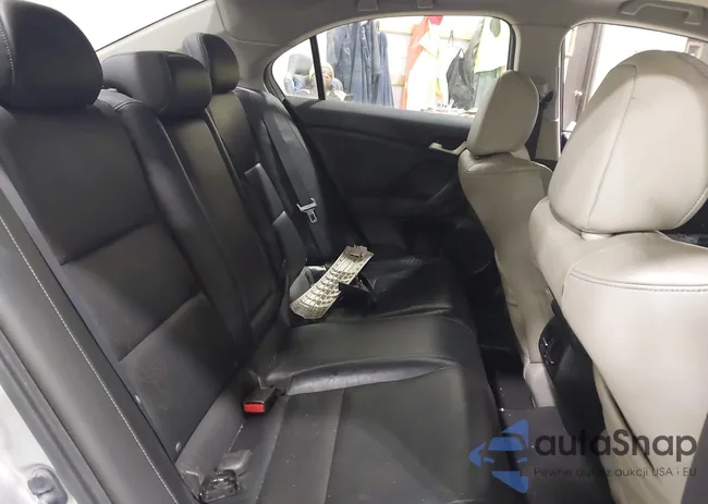 JH4CU2F64CC026028: 44490845