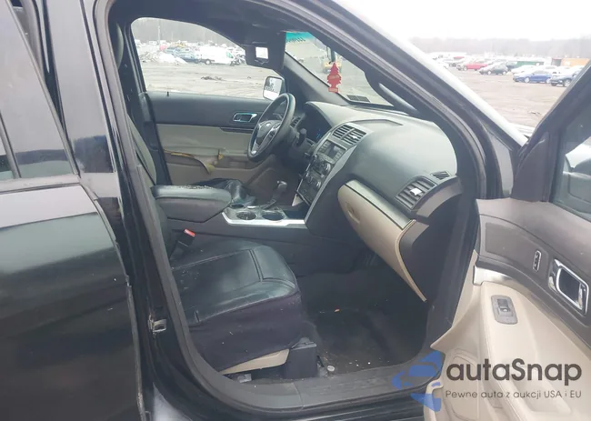 1FMHK7B84CGA27489: 44490990