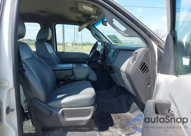 1FT7W2B63EEB19729: 44491054