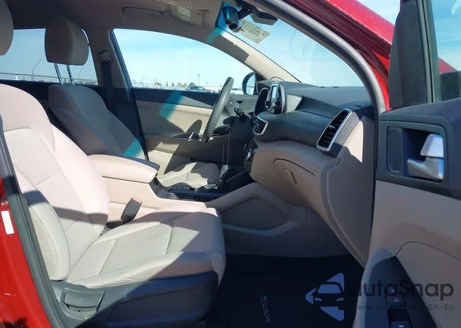 KM8J33AL9KU954047: 44491067