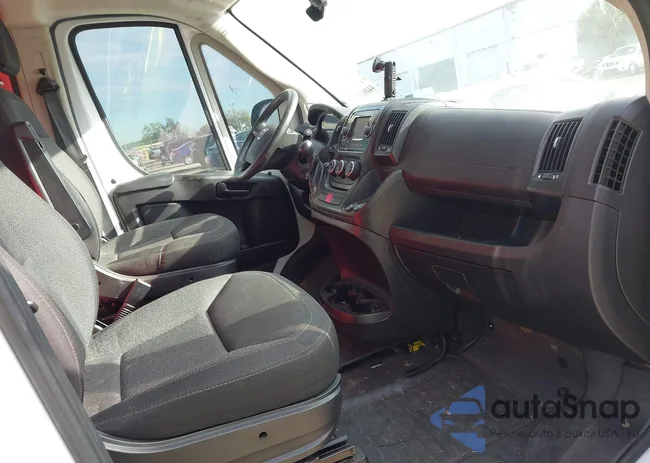 3C6TRVAG3KE511151: 44491139