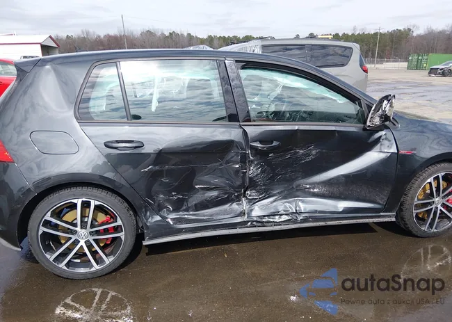 3VW447AUXHM027227: 44491210