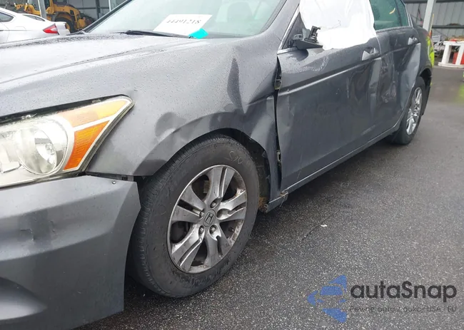 1HGCP2F49CA196955: 44491218