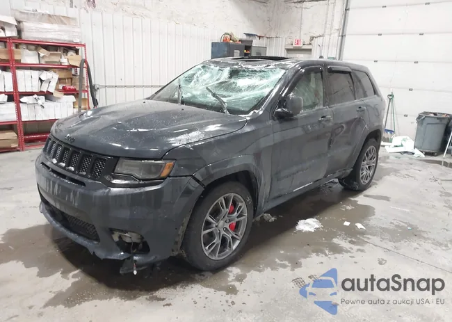 1C4RJFDJ9JC195882: 44490409