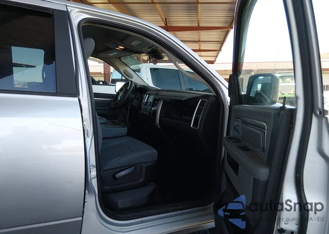 1C6RR7TTXJS162646: 44490613