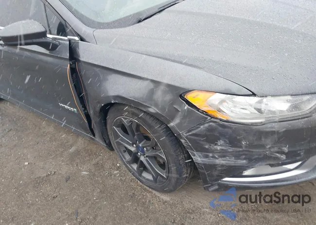 3FA6P0LU4JR206546: 44490614