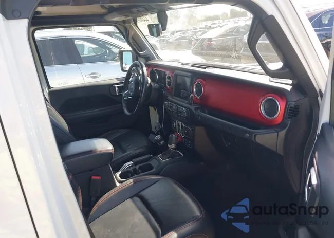 1C4HJXFGXJW146370: 44490631