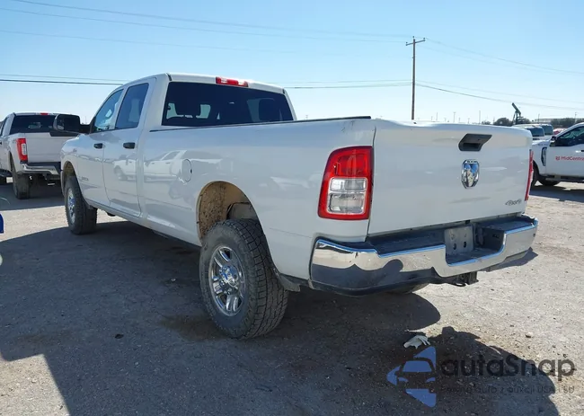 3C6UR5HJ1NG345209: 44490681