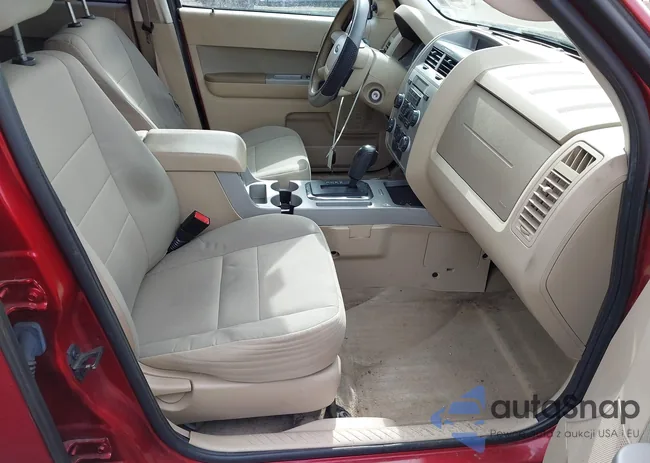 1FMCU0D77CKC34049: 44491677