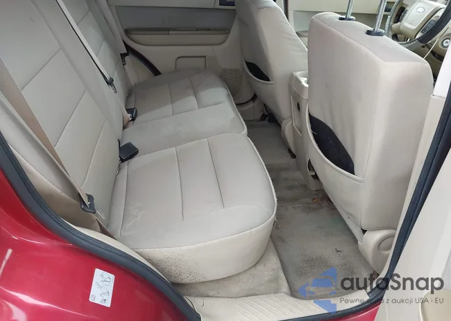 1FMCU0D77CKC34049: 44491677