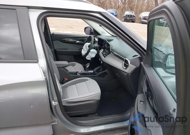 KL79MPSL8TB054793: 44491731