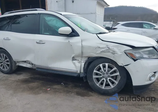 5N1AR2MM5EC714792: 44491748