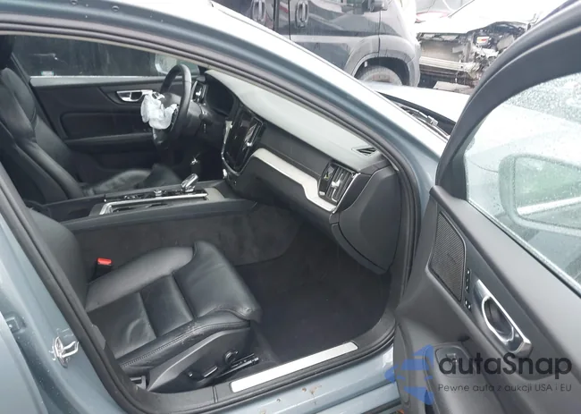 7JRL12TL2NG162014: 44491804