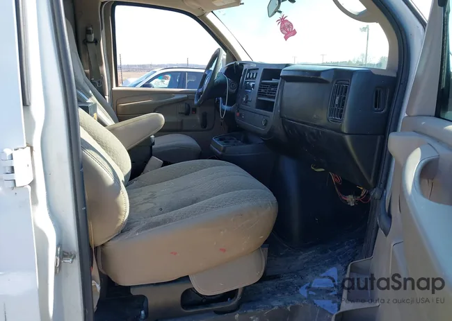 1GCGG25C891105966: 44491836